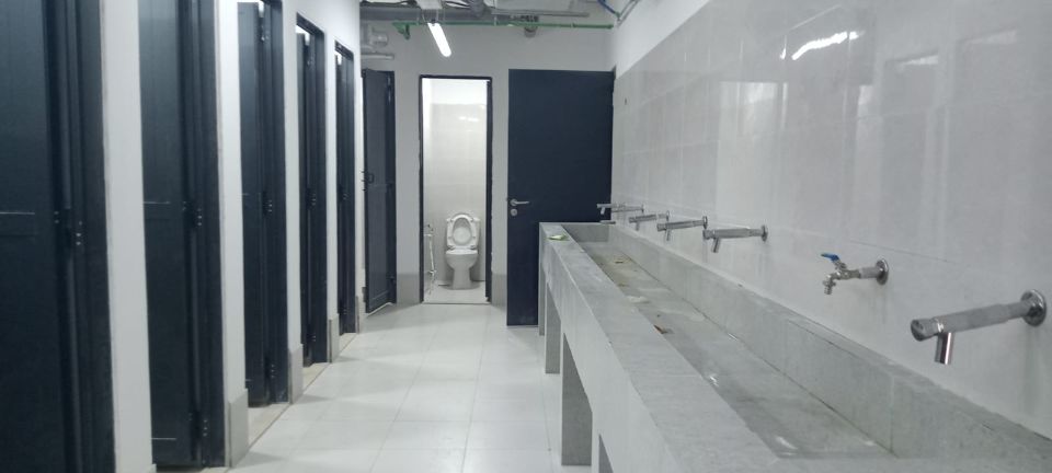 Retail Shops with Labour Camp for Sale in Al Muhaisnah Sonapur - Ideal Investment Opportunity Retail Shops with Labour Camp for Sale in Al Muhaisnah Sonapur - Ideal Investment Opportunity  | RGEstate UAE