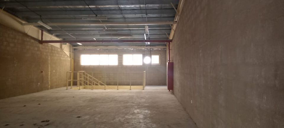 Rented 78,400 Sqft Warehouse With Mezzanine Floor For sale in Sajja Sharjah Rented 78,400 Sqft Warehouse With Mezzanine Floor For sale in Sajja Sharjah  | RGEstate UAE