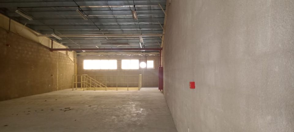 Rented 78,400 Sqft Warehouse With Mezzanine Floor For sale in Sajja Sharjah Rented 78,400 Sqft Warehouse With Mezzanine Floor For sale in Sajja Sharjah  | RGEstate UAE
