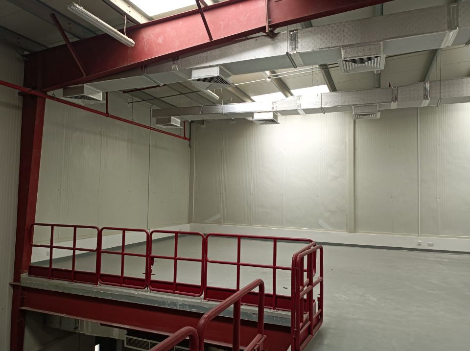 Rented 78,400 Sqft Warehouse With Mezzanine Floor For sale in Sajja Sharjah Rented 78,400 Sqft Warehouse With Mezzanine Floor For sale in Sajja Sharjah  | RGEstate UAE