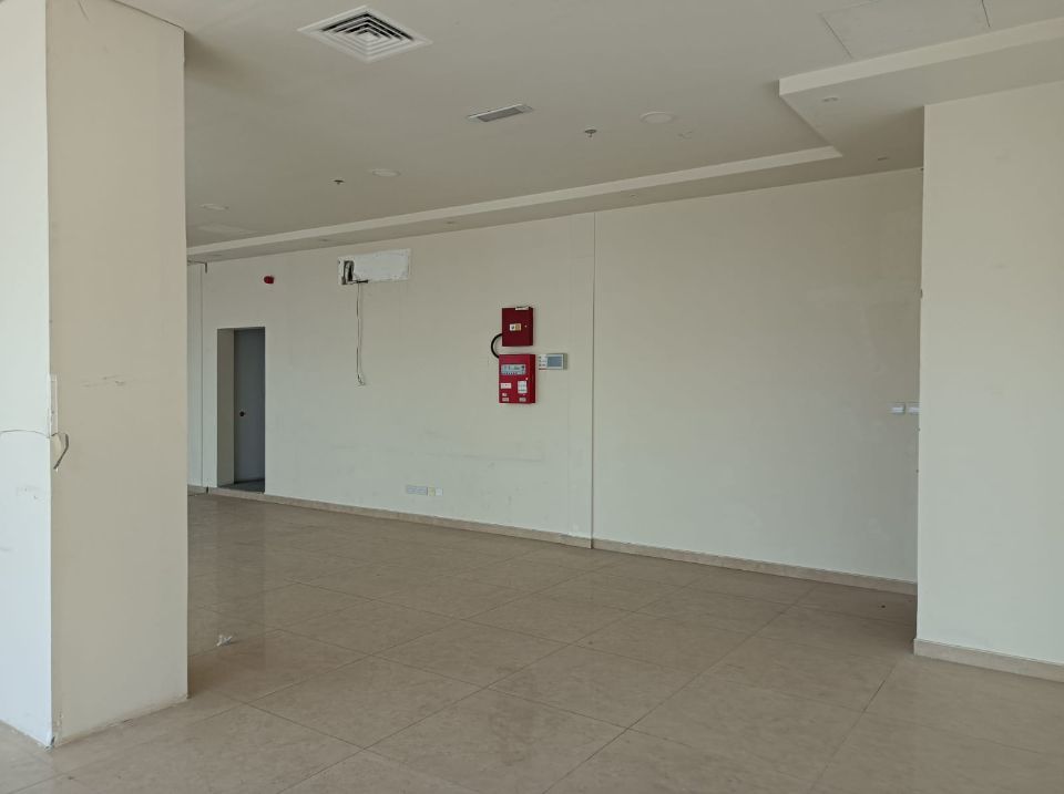 Rented 78,400 Sqft Warehouse With Mezzanine Floor For sale in Sajja Sharjah Rented 78,400 Sqft Warehouse With Mezzanine Floor For sale in Sajja Sharjah  | RGEstate UAE