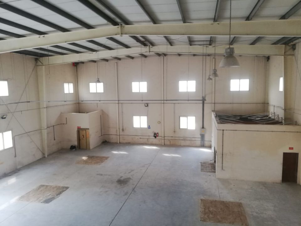 30,000 Sqft Independent Warehouse with Mezzanine Floor Office for rent in Al quoz 30,000 Sqft Independent Warehouse with Mezzanine Floor Office for rent in Al quoz  | RGEstate UAE